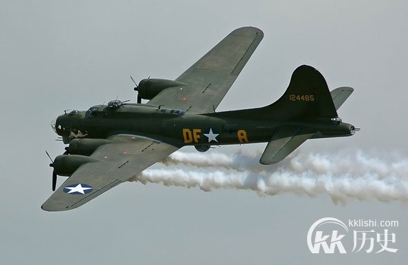 前外交部长忆美国炸中国驻南大使馆的3个原因
