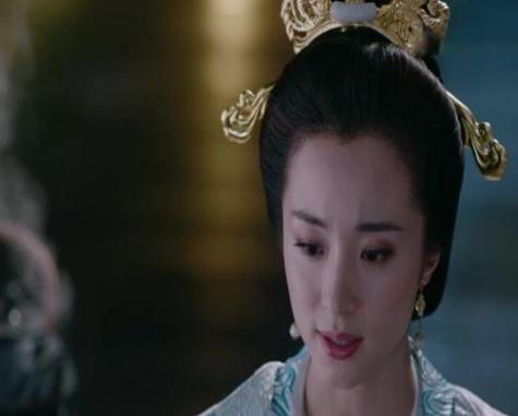 她家族背景势力强大,最后为何要自杀