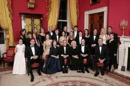 罗斯切尔德家族的发展历程是什么样的 该家族现状是什么样的