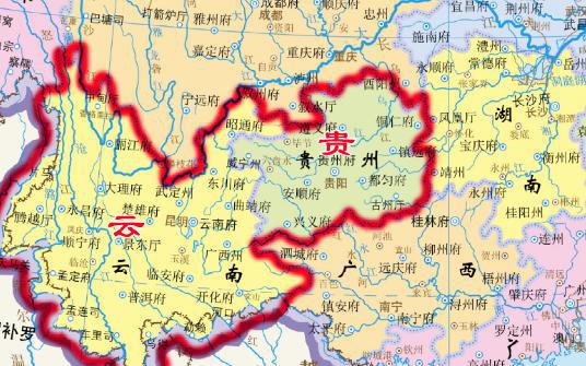 平西王吴三桂盘踞云南，当时的云贵总督是谁