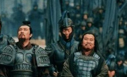 魏蜀吴各损失了一位谋士，谁的损失最大呢