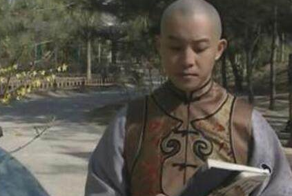 和珅真正的靠山是乾隆吗 他若不死,嘉庆就动不了他