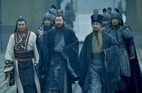 司马懿为什仫这么容易就拿下了魏国