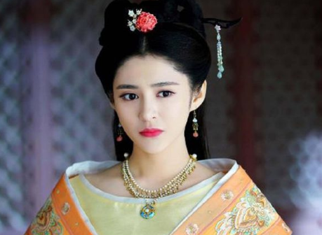 他是朱棣的结义兄弟，为何会将妻子送进宫