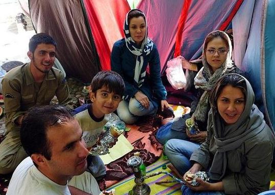 中东最顽强的两个民族，现在一个成中东最强国，一个却成过街老鼠