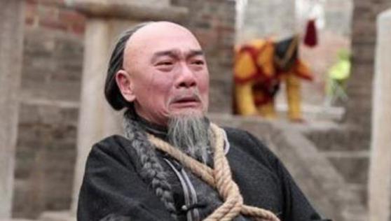 退休官员向乾隆递上一道奏折，乾隆却下令“绞立决”