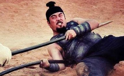 曹操手下众多大将，有能和马超一战的人吗