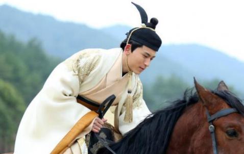 李陵李广利都投降匈奴做了驸马，为何结局截然相反