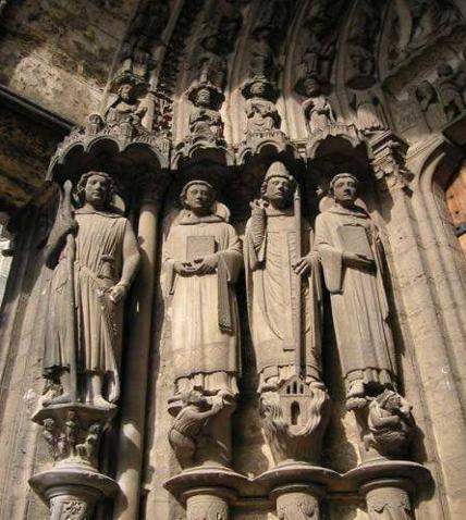 关于文艺复兴的两位人物 多那太罗与南尼迪班科的信息有多少