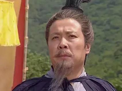 三国时期大家都染上了“刘备依赖症”！刘备奋斗的四个阶段！