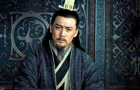 诸葛亮为何会选用空城计来应对司马懿的大军呢