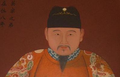 “土木堡之变”之后，他推举新帝挽救了国家的危亡！