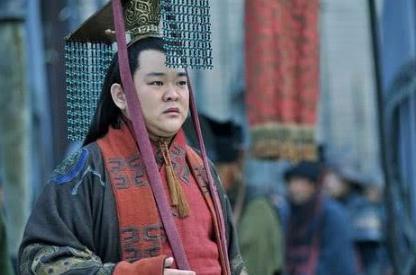 曹操孙坚的儿子都很牛，为何刘备的儿子不行