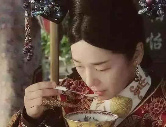 皇宫里的专用奶妈是用来干什么的,竟然只有慈禧跟太监知道