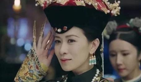 古代嫔妃的每个月的俸禄有多少 换到现在是多少钱