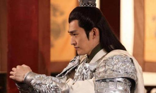 天生重瞳是“帝王相”