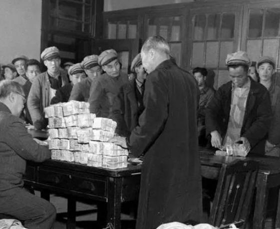 盛家四少爷盛恩颐:曾拥有上海第一辆奔驰,晚年凄惨