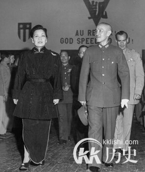 开罗会议中的宋 美龄发挥了什么作用?