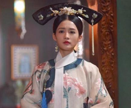 她是康熙皇帝的爱妃之一 真实的她却是一名奇女子