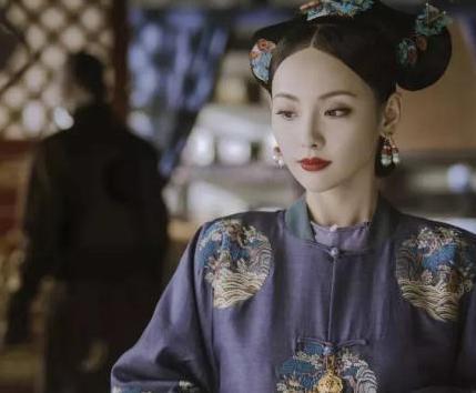 她是康熙皇帝的爱妃之一 真实的她却是一名奇女子