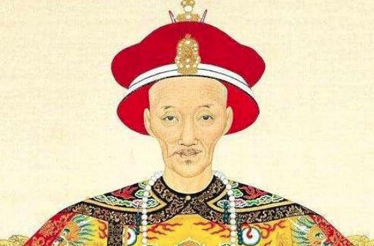 皇帝节俭到穿补丁的衣服，却耗巨资修皇陵