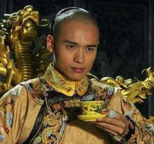 多尔衮被追尊为清成宗,背后是什么样的政治目的