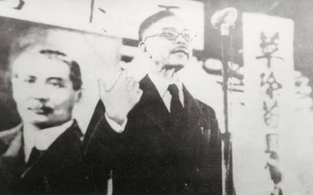 李光耀先生和陈嘉庚先生相比 谁将更可能千古流芳