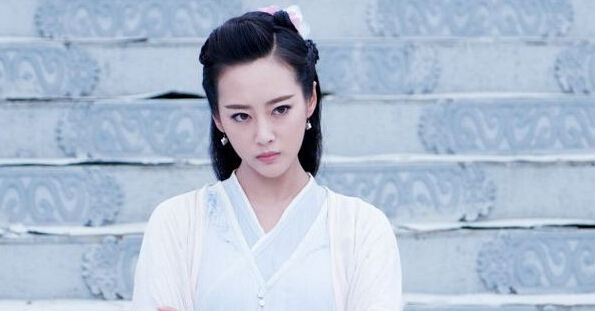 花千骨和霓漫天是什么关系？ 霓漫天恨花千骨的原因