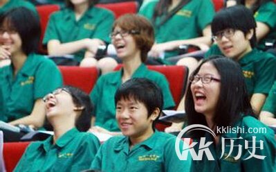 哄堂大笑的主人公是谁？哄堂大笑有什么历史典故