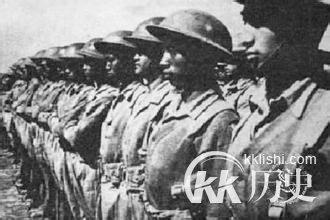 中国远征军战松山：前进1千米牺牲2千人
