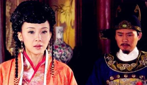 拿根木棒也敢行刺