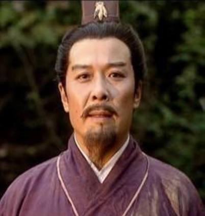 汉献帝比刘备的辈分还要高几个等级 为何还要喊他叫刘皇叔呢