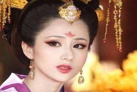 秦始皇的童年是什么样的 可以说十分的凄惨