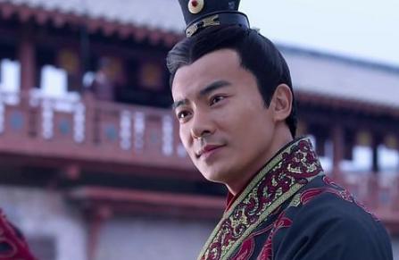 公孙述自称“白帝”，与刘秀争天下最后惨遭灭族