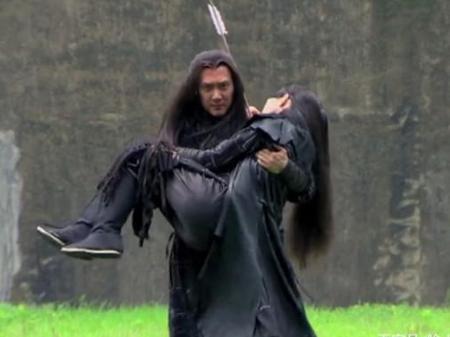 杨雪舞始终还是没有逃脱天女的命运 她和兰陵王最后还是没有走到一起