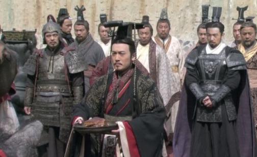 舍弃心爱的女人,吕不韦从商人做到了丞相的位置