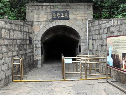 曹操盗墓养活全军三年之久 曹操到底挖了谁的坟墓