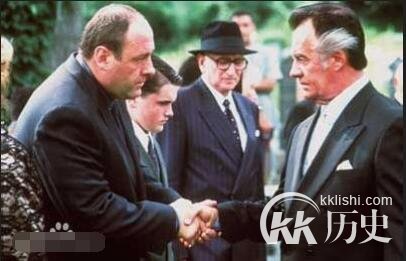 揭秘美国5大黑手党：甘比诺家族权利之大难以控制