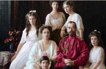 庚子赔款之后慈禧收到了来自俄国的一张全家福,从此审美大变!