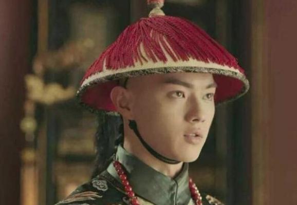 一品总督和正二品巡抚都是封疆大吏，谁的权力更大