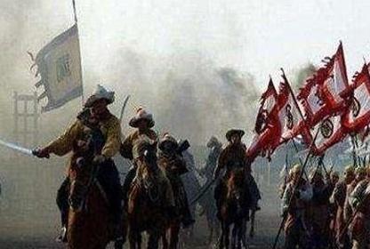 崇祯向大臣借钱解不出来 李自成：让开，我来