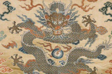 龙袍一定是黄色的吗