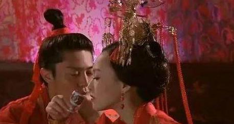 古代女子到年龄不嫁人得要坐牢 对男子来说也是一样的