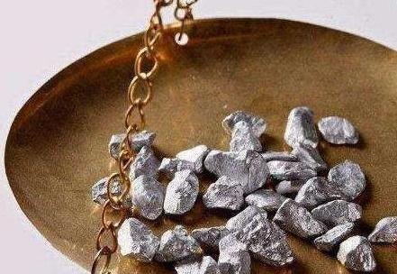 古代银子到底是什么样 真的是黑乎乎的又满是牙印的破石子吗