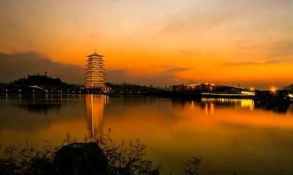 作为十三朝古都的西安 如果未来迁都的几率大吗