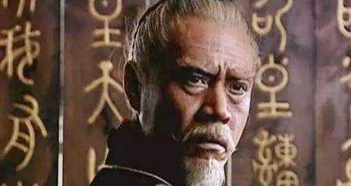 汉武帝刘彻英明了一辈子，想不到晚年栽在了他手里