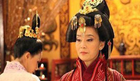 独孤伽罗身为皇后，为何能与皇帝平起平坐呢