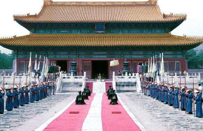 刘统勋:75岁在早朝路上去世,乾隆痛哭亲自吊唁