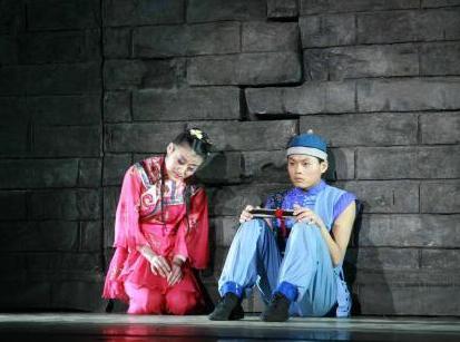 有关故宫的传说那么的多 为何开门前都要大喝一声呢