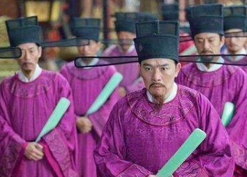 在古代历朝历代的官员假期是什么样的